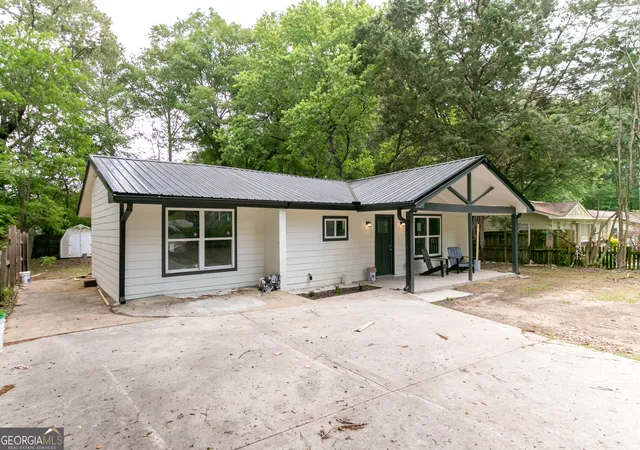 3rd image of 6532 Voyles Dr, Riverdale, GA 30274 | MLS# 10794467