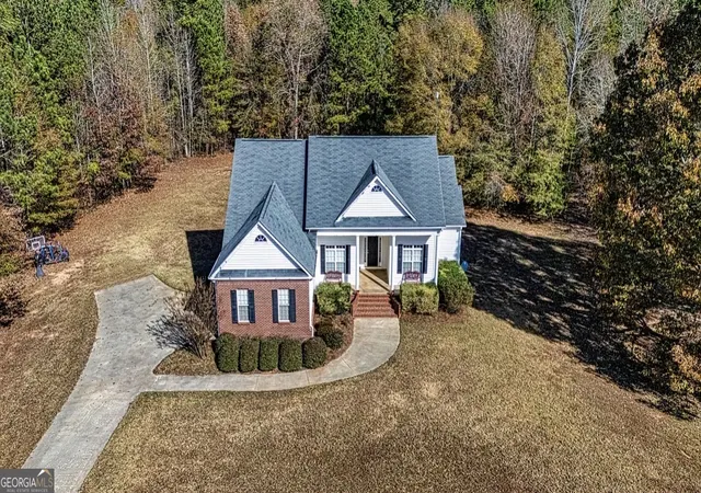 Homes for sale in Zebulon, GA | 637 Whitfield Walk, Zebulon, GA 30295 | MLS# 10763874