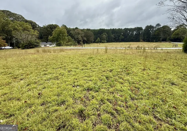 Photo 3 of Sale Pending at 163 Carl Cedar Hl Rd, Winder, GA 30680 | MLS# 10782270 | Listing updated on 2026-07-24
