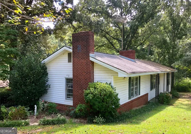 Photo 4 of Sale Pending at 163 Carl Cedar Hl Rd, Winder, GA 30680 | MLS# 10782270 | Listing updated on 2026-07-24