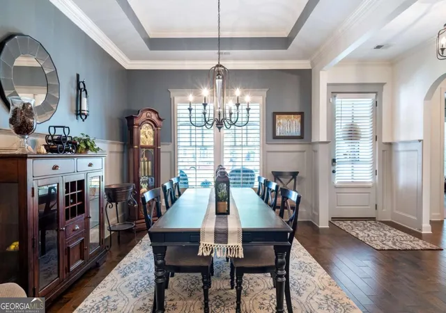 Photo 3 of Sale Pending at 4085 Williams Point Dr, Cumming, GA 30028 | MLS# 10800628 | Listing updated on 2026-08-27
