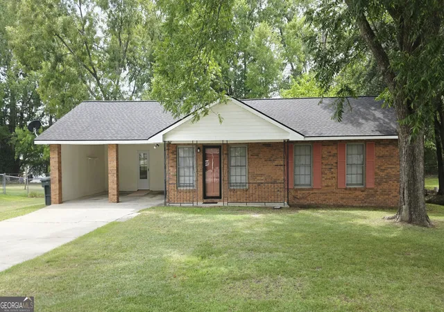 1st image of 1308 Jeffrey Dr, Dublin, GA 31021 | MLS# 10808186