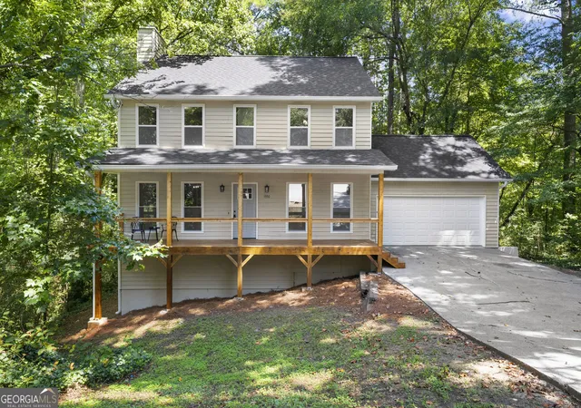 Single family home for sale at 1550 Olde Mill Ct, Marietta, GA 30066 | MLS# 10833513