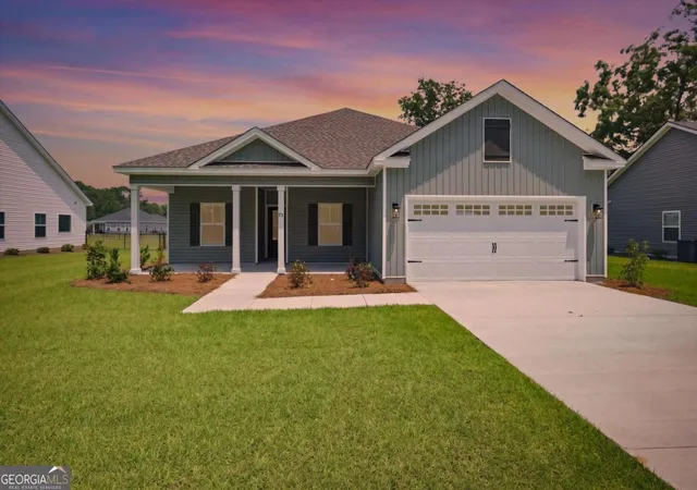 Photo 1 of Single family home for sale at 93 Ennis Rd, Pembroke, GA 31321 | MLS# 10826425 | Listing updated on 2026-09-06