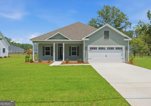 Photo 3 of Single family home for sale at 93 Ennis Rd, Pembroke, GA 31321 | MLS# 10826425 | Listing updated on 2026-09-06