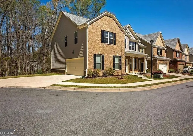 Homes for sale in Norcross, GA | 5831 Peltier Tr, Norcross, GA 30093 | MLS# 10791025