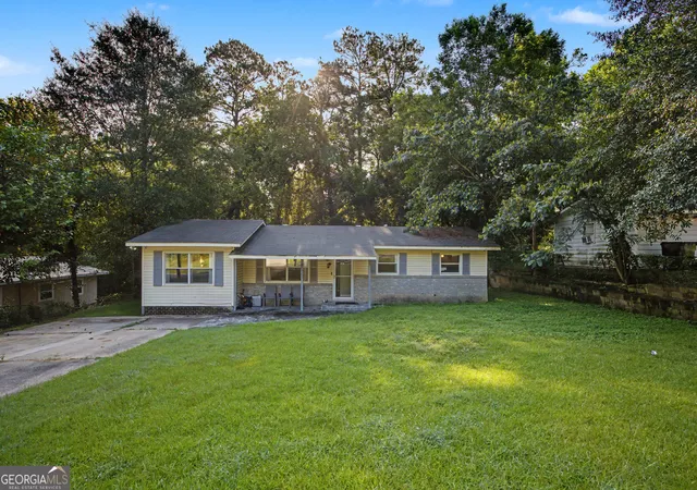 1st image of 812 Wright Dr, Columbus, GA 31907 | MLS# 10826667
