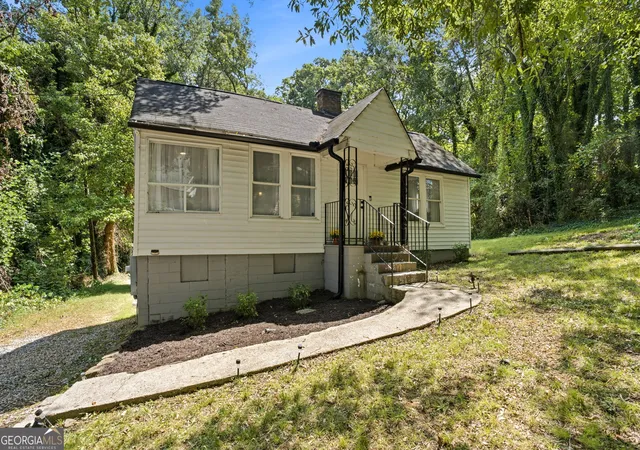 Photo 2 of Single family home for sale at 3383 Lawrence St, Scottdale, GA 30079 | MLS# 10836498 | Listing updated on 2026-09-14