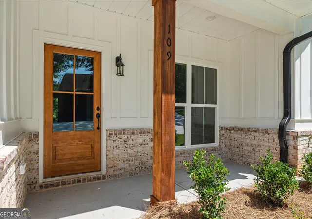 Photo 2 of Townhouse for sale at 109 Haygood Pl, Carrollton, GA 30117 | MLS# 10779797 | Listing updated on 2026-09-09
