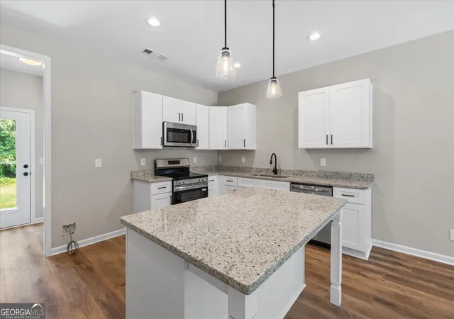 Photo 3 of Townhouse for sale at 109 Haygood Pl, Carrollton, GA 30117 | MLS# 10779797 | Listing updated on 2026-09-09