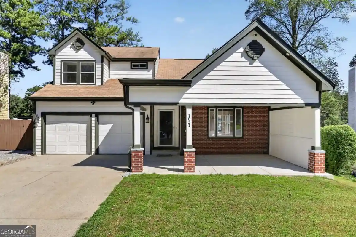 Single family home for sale at 1021 Heatherwood Ct, Norcross, GA 30093 | MLS# 10873021