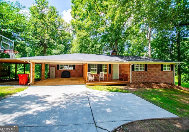 Photo 2 of Single family home for sale at 130 Forest Hl Rd, Bowdon, GA 30108 | MLS# 10809878 | Listing updated on 2026-07-22