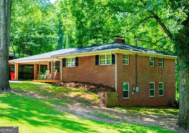 Photo 4 of Single family home for sale at 130 Forest Hl Rd, Bowdon, GA 30108 | MLS# 10809878 | Listing updated on 2026-07-22