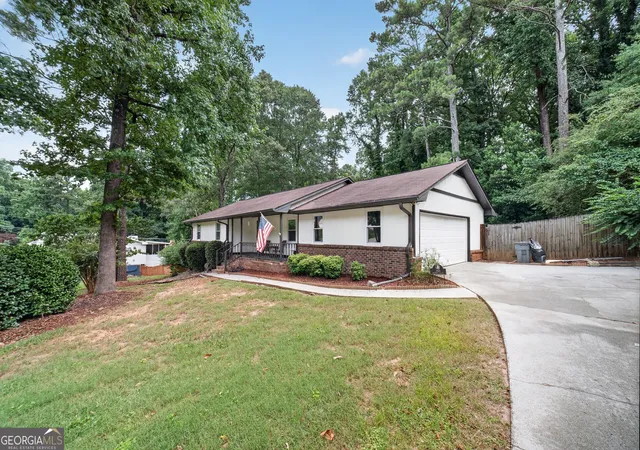 Photo 2 of Sale Pending at 286 Windmill Pointe, Lawrenceville, GA 30044 | MLS# 10794390 | Listing updated on 2026-10-03