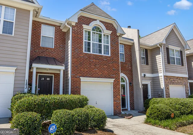 2nd image of 181 Oak Green Dr, Lawrenceville, GA 30044 | MLS# 10831004