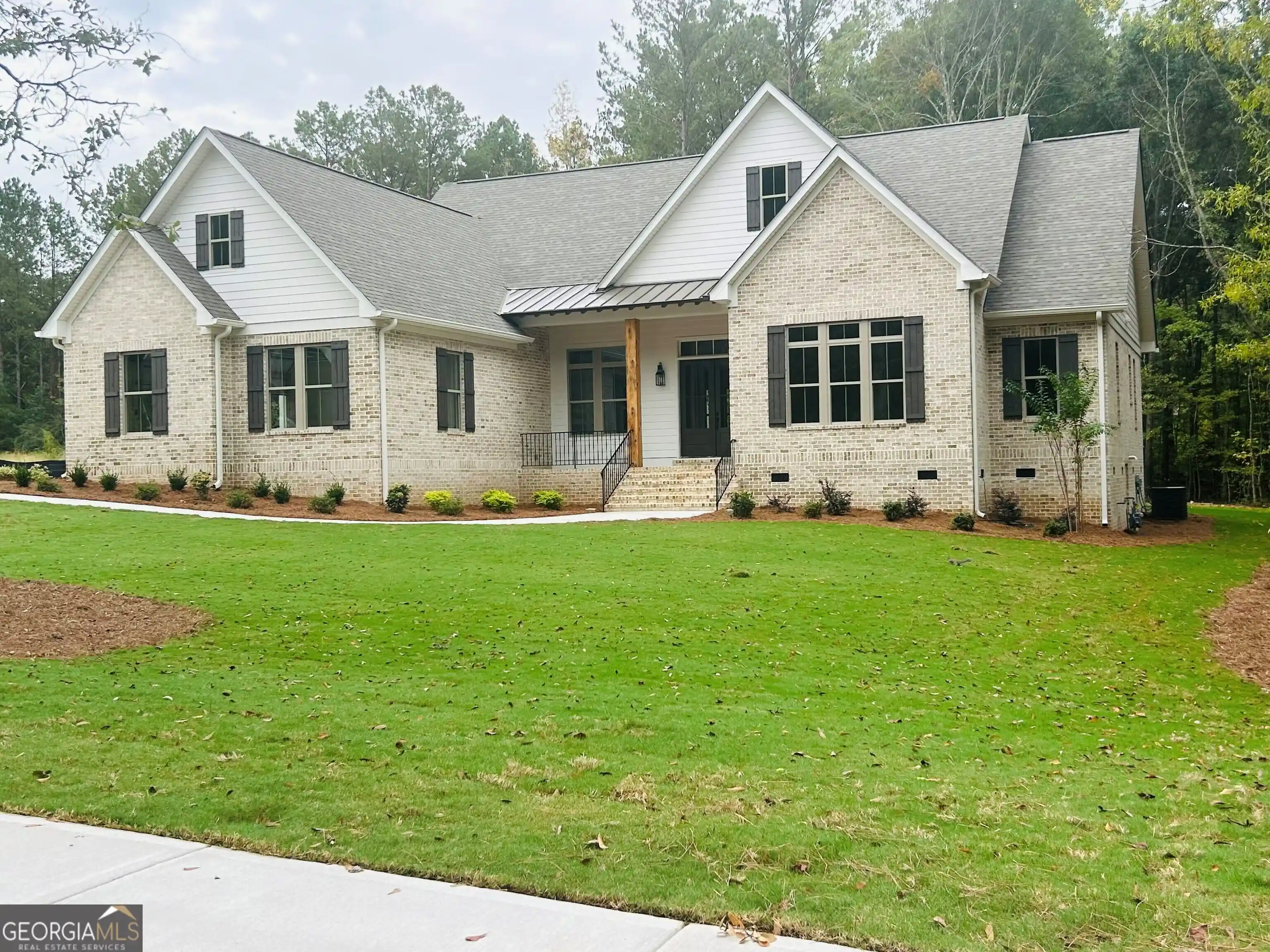Photo 1 of Single family home for sale at 1051 Waverly Dr, Griffin, GA 30224 | MLS# 10869525 | Listing updated on 2026-10-22