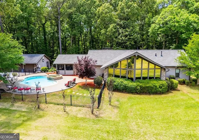1st image of 1050 Denton Rd, Douglasville, GA 30134 | MLS# 10598669