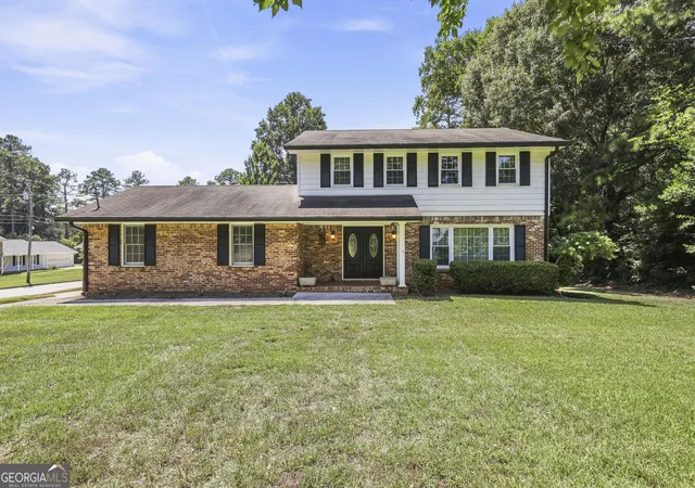 Photo 1 of Sale Pending at 1741 Beauregard Dr Sw, Lilburn, GA 30047 | MLS# 10833199 | Listing updated on 2026-10-10