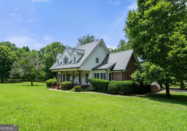 4th image of 1228 J D Walton Rd, Newnan, GA 30263 | MLS# 10788361