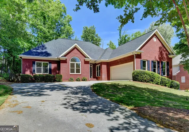 2nd image of 1251 Chadwick Lakes Dr, Lawrenceville, GA 30043 | MLS# 10740307