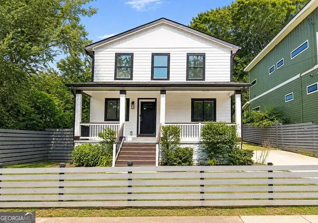Photo 1 of Single family home for sale at 912 Ira St Sw, Atlanta, GA 30310 | MLS# 10824707 | Listing updated on 2026-09-15