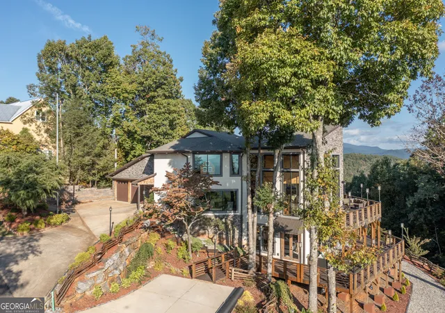 Photo 2 of Single family home for sale at 540 Mtn Top Rd, Blairsville, GA 30512 | MLS# 10832396 | Listing updated on 2026-09-10