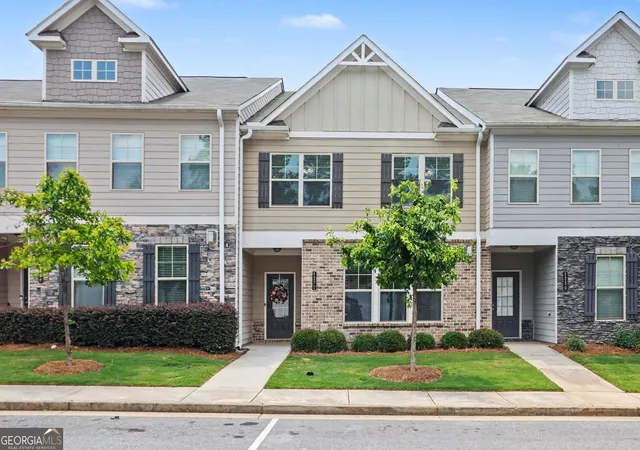 Photo 1 of Townhouse for sale at 4270 Sunny Oak Ln, Norcross, GA 30071 | MLS# 10800859 | Listing updated on 2026-07-31