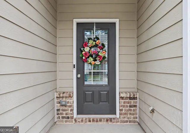 Photo 3 of Townhouse for sale at 4270 Sunny Oak Ln, Norcross, GA 30071 | MLS# 10800859 | Listing updated on 2026-07-31