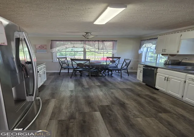 Photo 3 of Single family home for sale at 2005 Amherst Ln Se, Conyers, GA 30094 | MLS# 10835356 | Listing updated on 2026-09-11