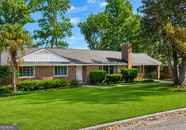 1st image of 2220 Edgewood Dr, Augusta, GA 30904 | MLS# 10736861