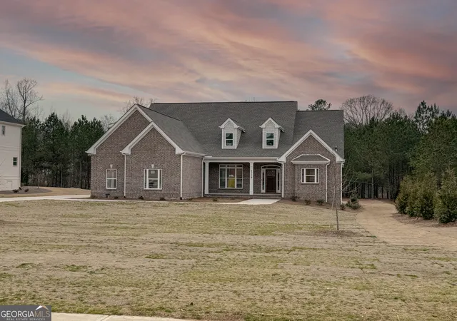 Photo 2 of Single family home for sale at 2779 Blazing Star Ct, Statham, GA 30666 | MLS# 10495396 | Listing updated on 2025-12-28