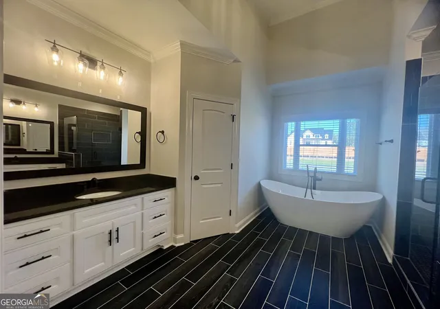 Photo 4 of Single family home for sale at 2779 Blazing Star Ct, Statham, GA 30666 | MLS# 10495396 | Listing updated on 2025-12-28