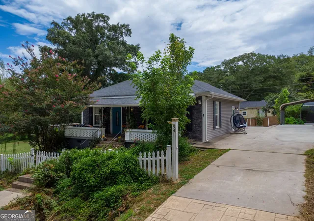 2nd image of 94 E Wood St, Newnan, GA 30263 | MLS# 10806499