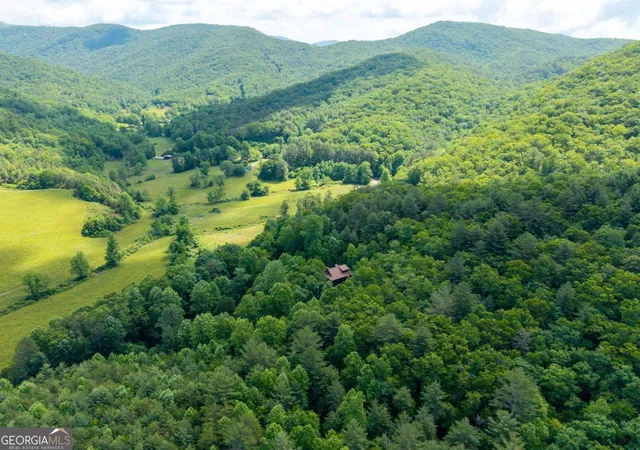 Photo 4 of Single family home for sale at 7866 Upper Hightower Rd, Hiawassee, GA 30546 | MLS# 10775617 | Listing updated on 2026-08-23