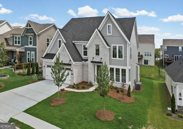 Photo 3 of Single family home for sale at 124 Kerr Dr, Hoschton, GA 30548 | MLS# 10823773 | Listing updated on 2026-10-07