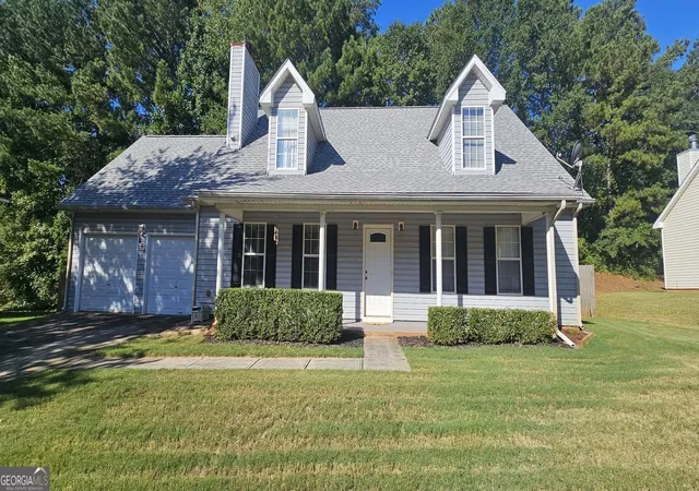 Photo 2 of Single family home for sale at 661 Michael Cir, Monroe, GA 30655 | MLS# 10832145 | Listing updated on 2026-10-08