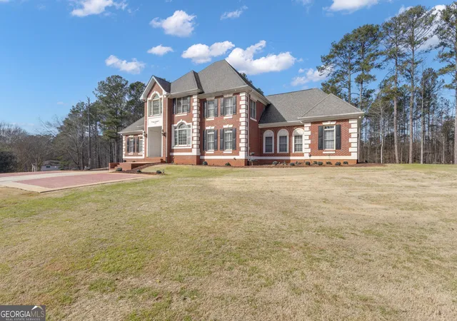 Photo 2 of Sale Pending at 115 Winding Way, Fayetteville, GA 30214 | MLS# 10692813 | Listing updated on 2026-09-08