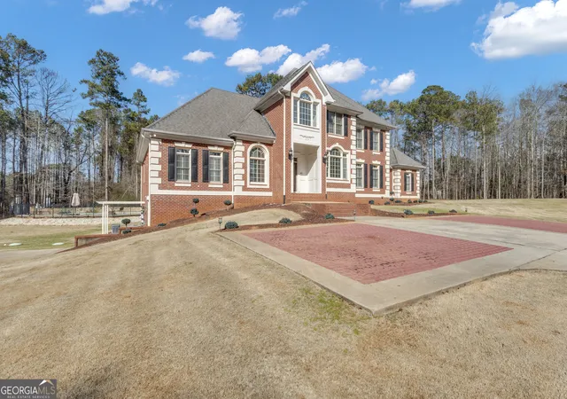 Photo 3 of Sale Pending at 115 Winding Way, Fayetteville, GA 30214 | MLS# 10692813 | Listing updated on 2026-09-08