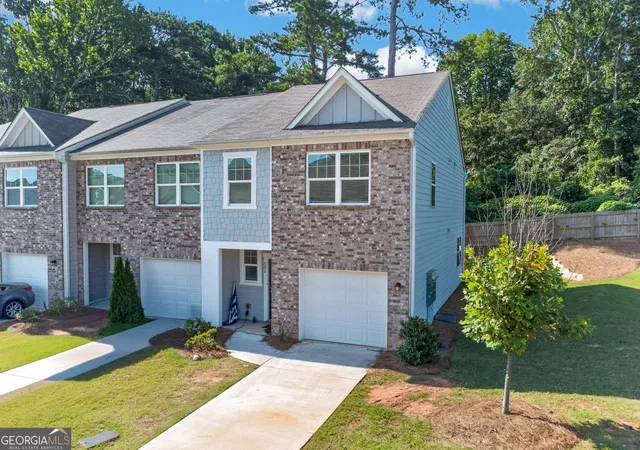 2nd image of 501 Magnolia Cir, Palmetto, GA 30268 | MLS# 10824856