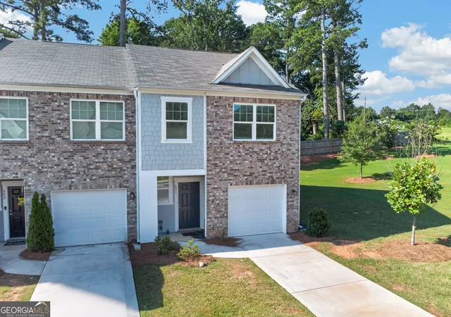 3rd image of 501 Magnolia Cir, Palmetto, GA 30268 | MLS# 10824856