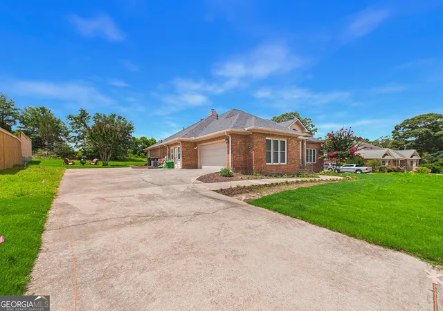 3rd image of 115 Raintree Dr, Warner Robins, GA 31088 | MLS# 10791958
