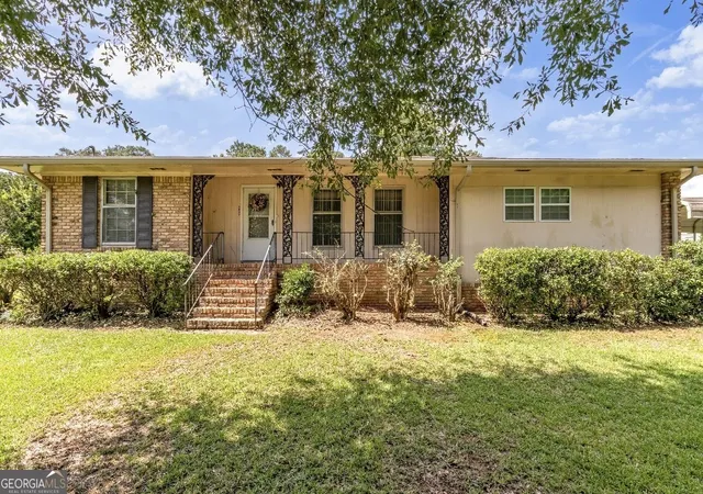 2nd image of 1937 Brannon Dr, Austell, GA 30106 | MLS# 10815237