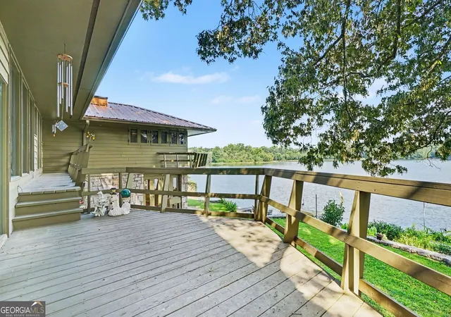 Photo 3 of Sale Pending at 2016 Lake Sorrento Dr, Conyers, GA 30012 | MLS# 10798354 | Listing updated on 2026-08-28