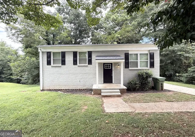 Photo 2 of Single family home for sale at 1171 Octavia St Se, Atlanta, GA 30315 | MLS# 10834125 | Listing updated on 2026-09-10