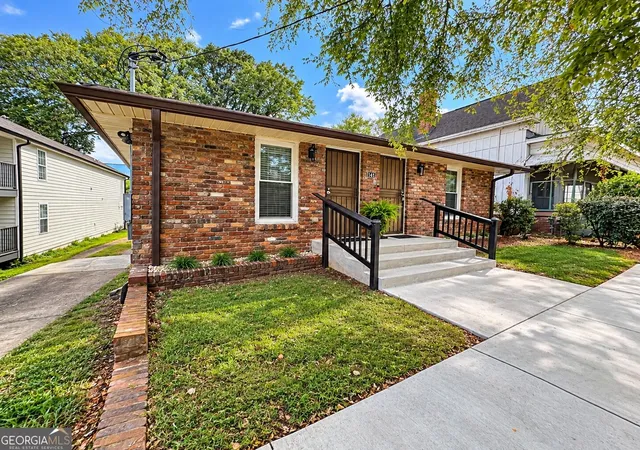 Multi family home for sale at 141 Walnut St SW, Atlanta, GA 30314 | MLS# 10867059