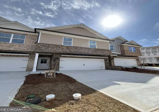 2nd image of 21 Creekside Commons Dr, Hoschton, GA 30548 | MLS# 10481178