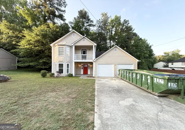 Photo 2 of Single family home for sale at 3920 Melanie Woods Dr, South Fulton, GA 30349 | MLS# 10830263 | Listing updated on 2026-09-04