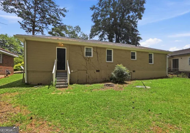 Photo 3 of Single family home for sale at 1089 Canal St, Decatur, GA 30032 | MLS# 10820838 | Listing updated on 2026-10-19