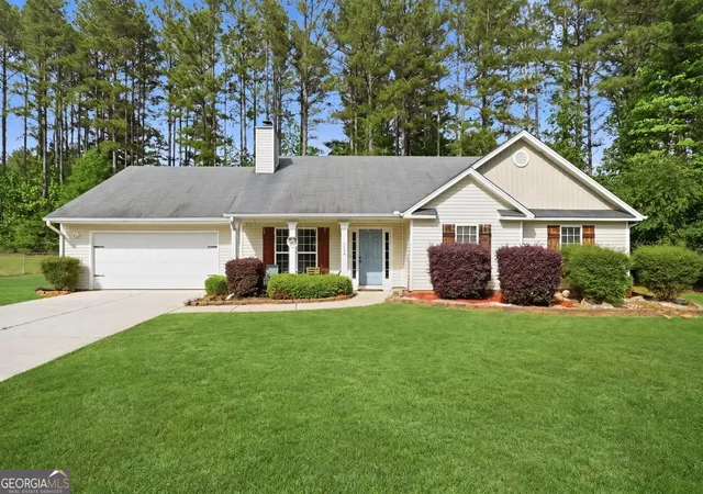 Single family home for sale at 1554 Montana Ct, Winder, GA 30680 | MLS# 10753639