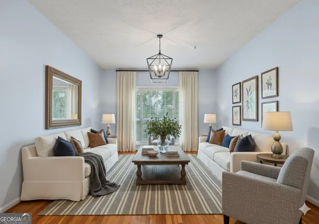 Listing Photo 3 - Condo for sale in building located at 1250 Parkwood Cir Se, Atlanta, GA 30339 - Unit #3204